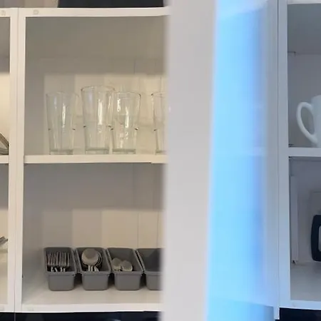 Sunset & Free Parking Garage Koper