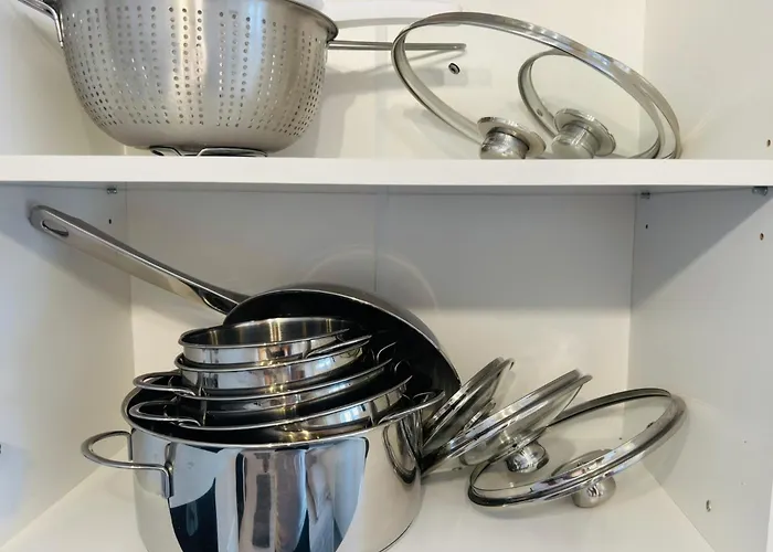 Sunset & Free Parking Garage * コペル